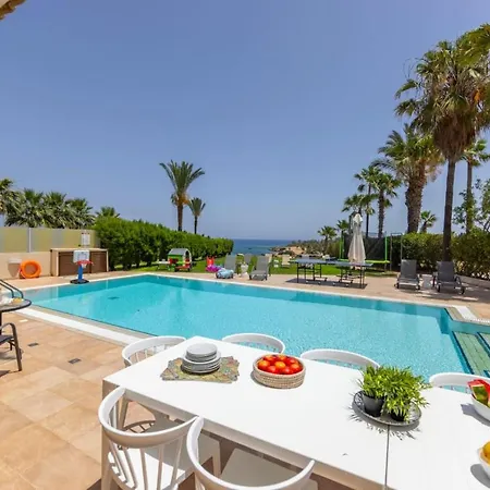 Sunnyvillas: 4br Seafront Villa*private Pool*bw44 Villa